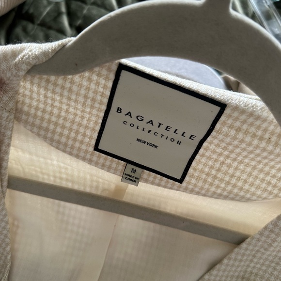 Bagatelle Collection Cream Gingham Blazer (Size M) - Picture 2 of 6